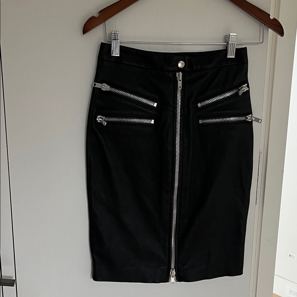 Rachel Zoe Sleek Black Pencil Skirt with Silver Zippers